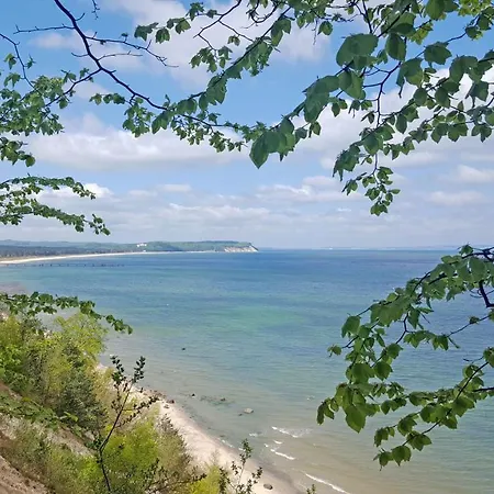 Appartementhaus Mit Balkon Im Ostseebad Hs * Goehren (Ruegen)