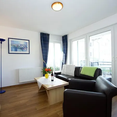 Pansiyon Appartementhaus Mit Balkon Im Ostseebad Hs