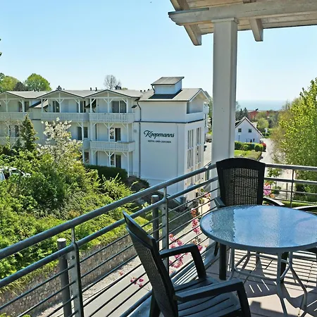 Appartementhaus Mit Balkon Im Ostseebad Hs *
